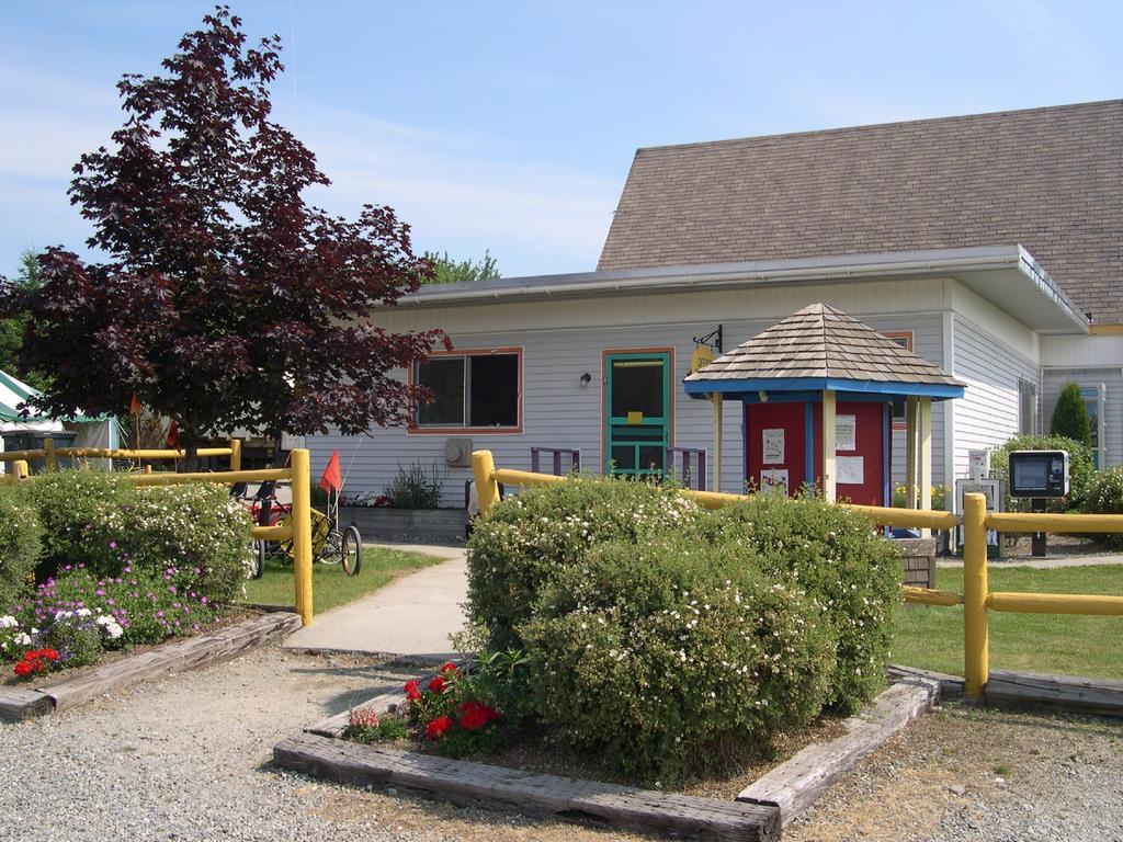 Narrows Too Camping Resort Cabin 1 特伦顿 外观 照片